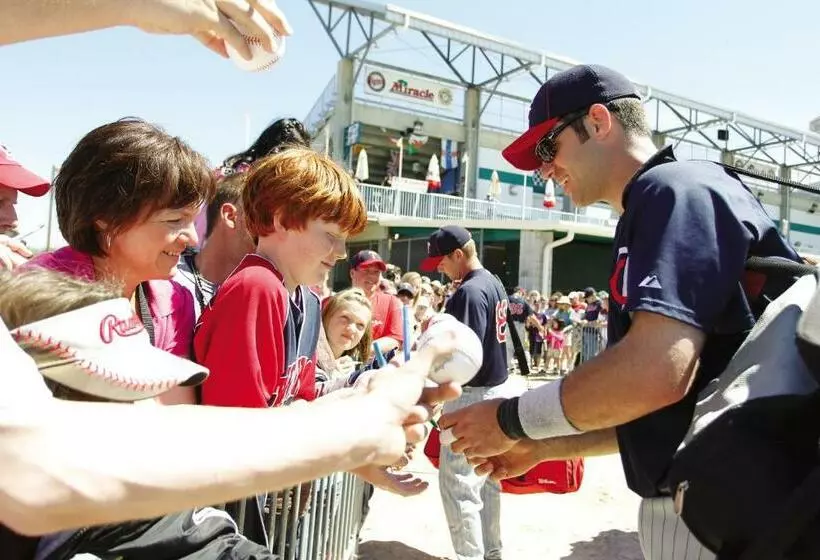 Pierview Hotel & Suites