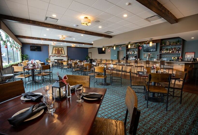 منتجع Fort William Henry