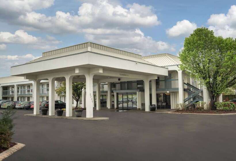 호텔 Baymont By Wyndham Murfreesboro