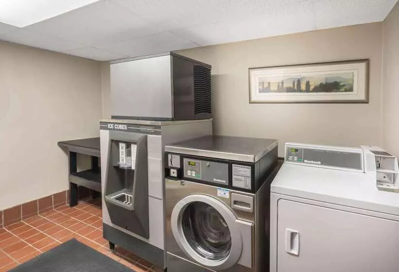 酒店 Baymont By Wyndham Murfreesboro