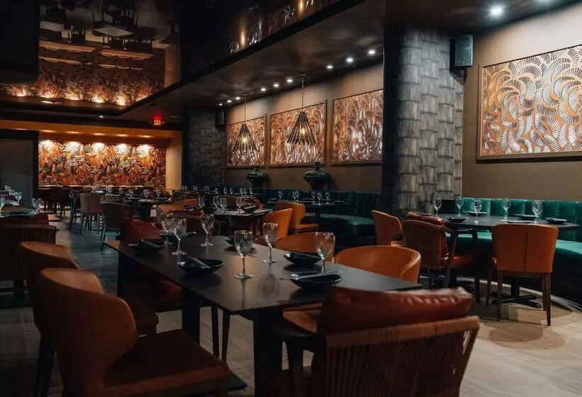 Doubletree By Hilton Grand Hotel Biscayne Bay