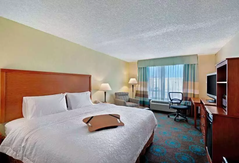 בית מלון כפרי Hampton Inn Lake Havasu City