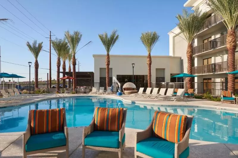 בית מלון כפרי Hampton Inn Lake Havasu City