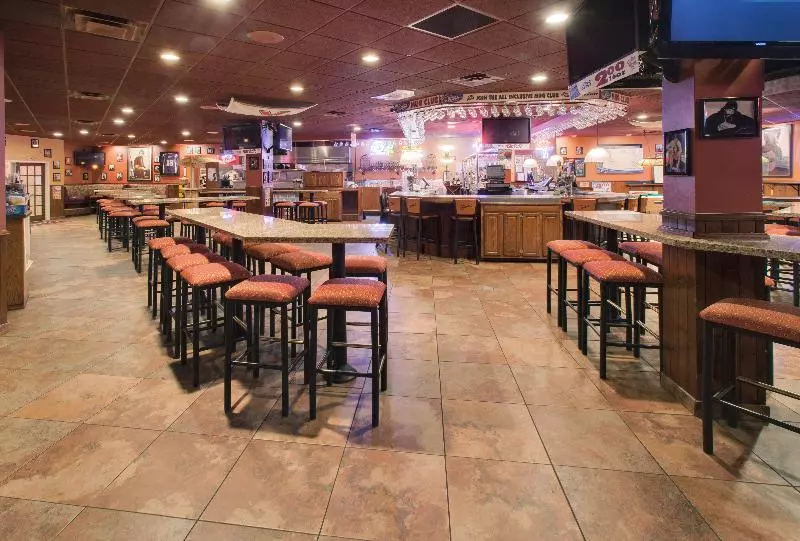 Otel Doubletree By Hilton Austin, Mn