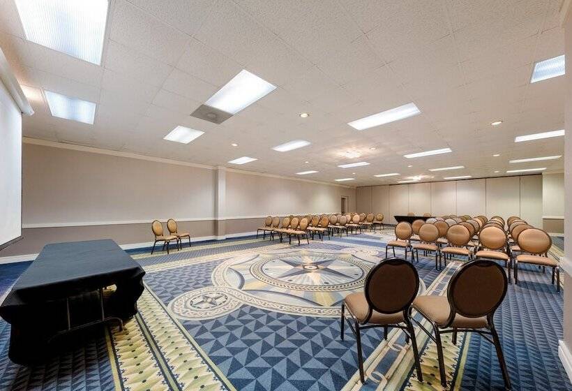 Hotel Red Roof Inn & Conference Center Mckinney