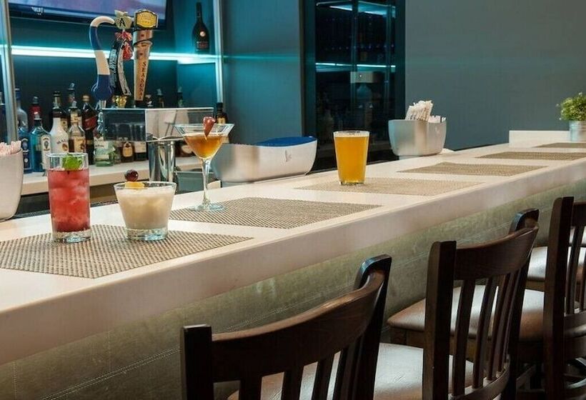 هتل The Kenilworth