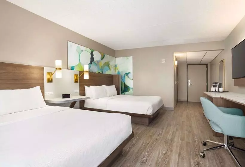 בית מלון כפרי Wyndham Garden Totowa