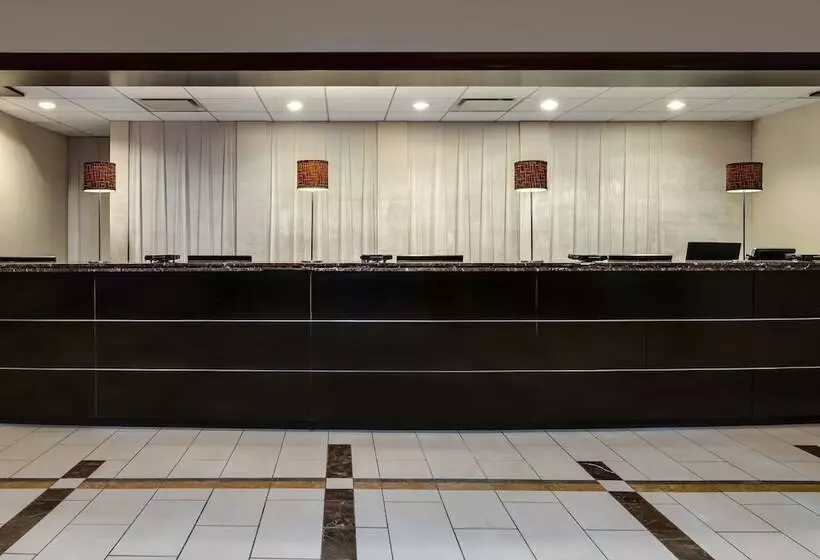 Crowne Plaza Chicago O Hare Hotel & Conference Center, An Ihg