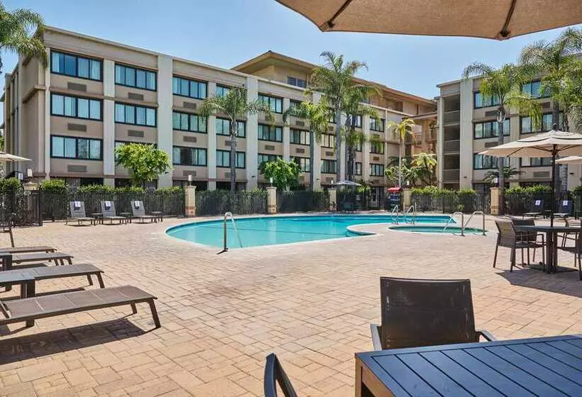 فندق Doubletree By Hilton Buena Park