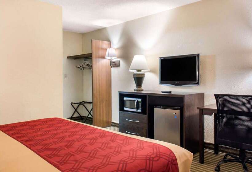فندق Econo Lodge Inn And Suites