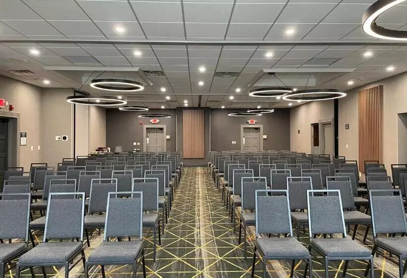 ホテル Holiday Inn Cleveland Mayfield, An Ihg