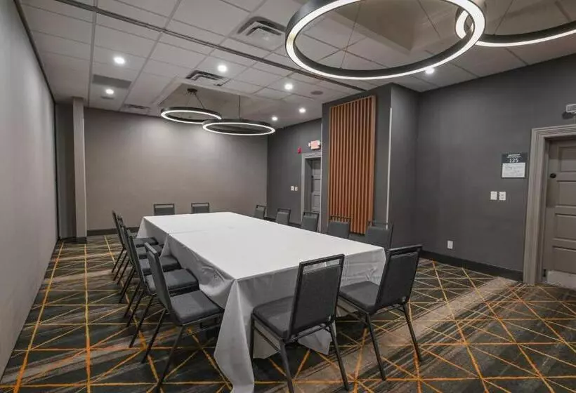 ホテル Holiday Inn Cleveland Mayfield, An Ihg