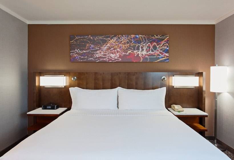 בית מלון כפרי Holiday Inn Long Beach   Airport, An Ihg