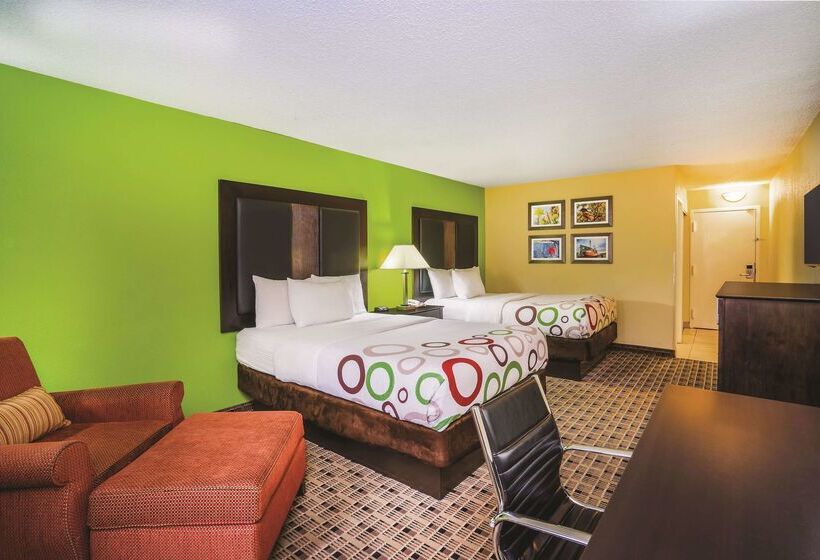 호텔 La Quinta Inn & Suites By Wyndham Baltimore S. Glen Burnie