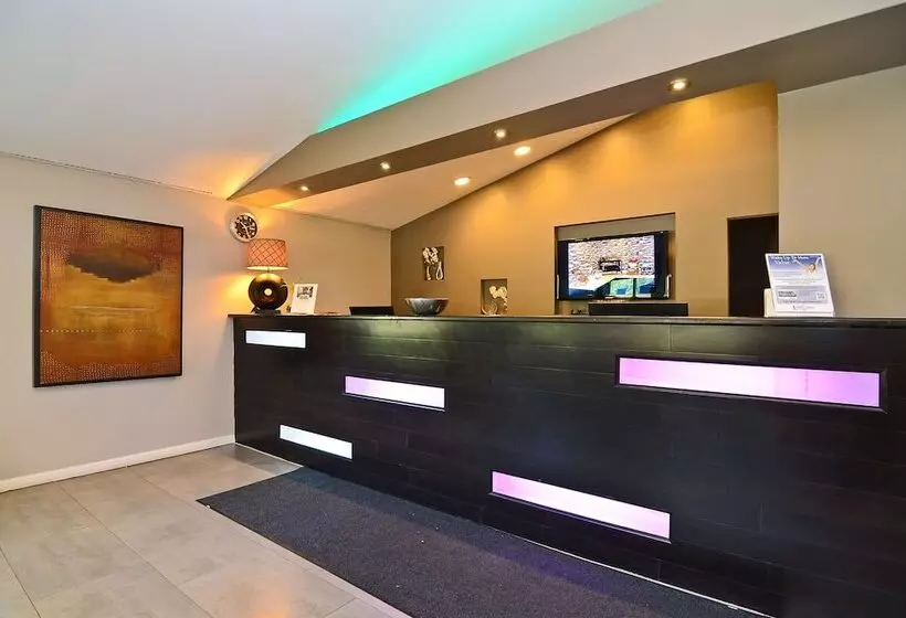 בית מלון כפרי Lexington Inn & Suites Nw Chicago Elgin