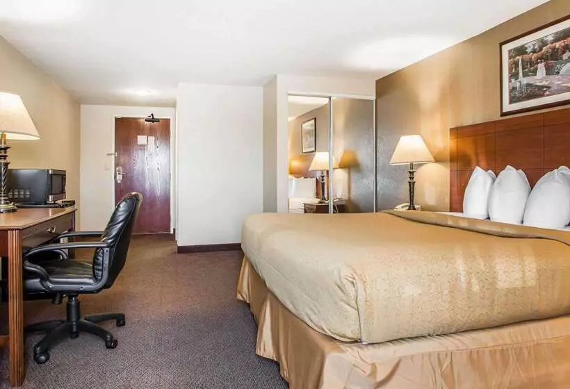 酒店 Quality Inn & Suites Middletown   Franklin