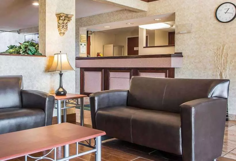 酒店 Quality Inn & Suites Middletown   Franklin