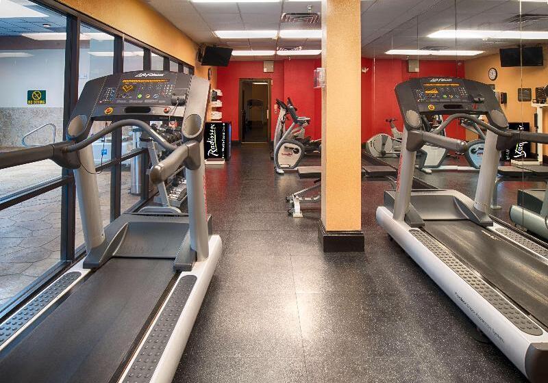 Radisson Hotel Fort Worth North Fossil Creek