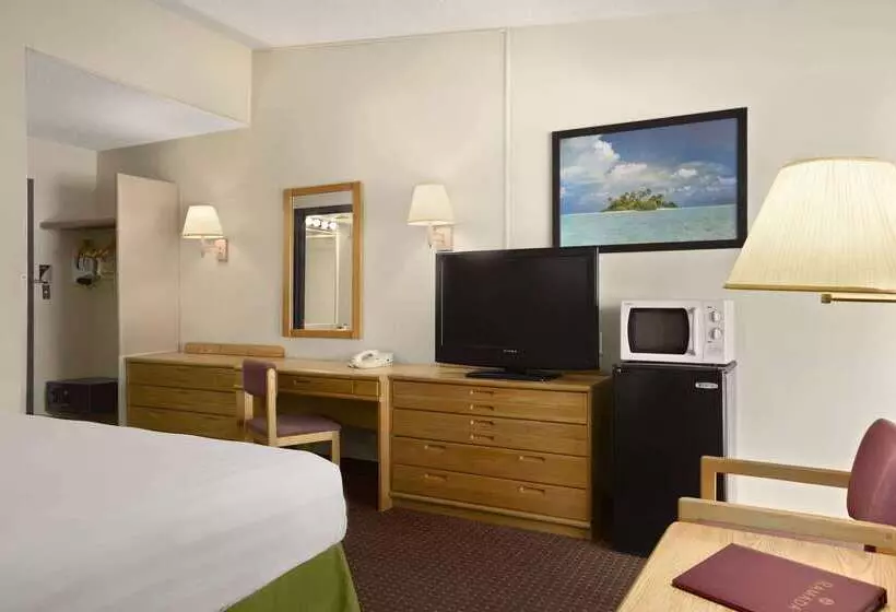 Hotel Ramada By Wyndham Grand Junction