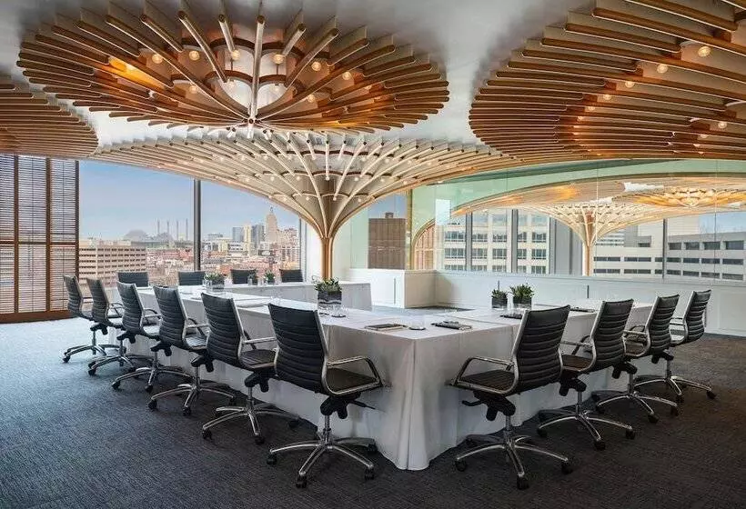 Sheraton Kansas City Hotel At Crown Center