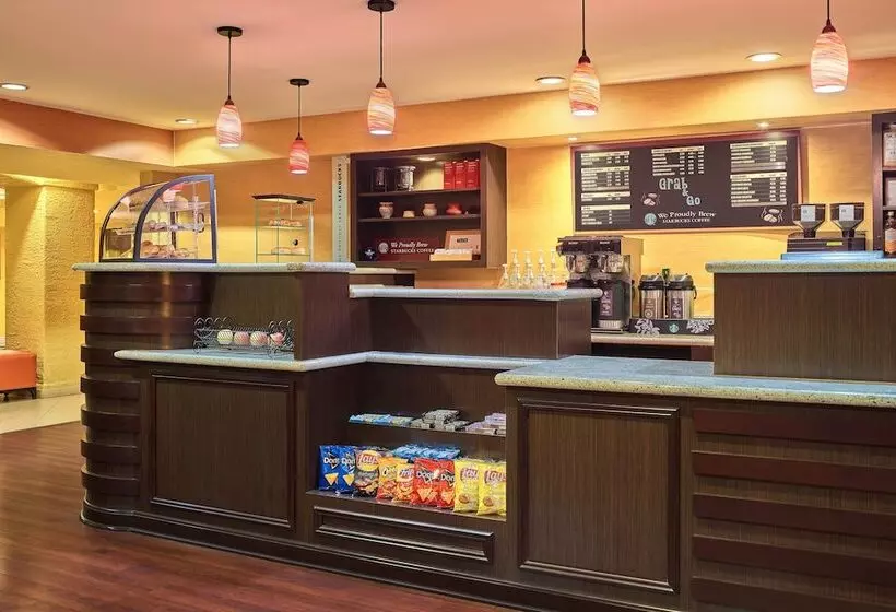 Sheraton Tucson Hotel & Suites