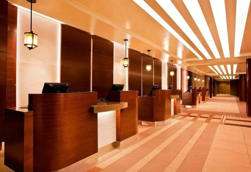 Sheraton Kansas City Hotel At Crown Center