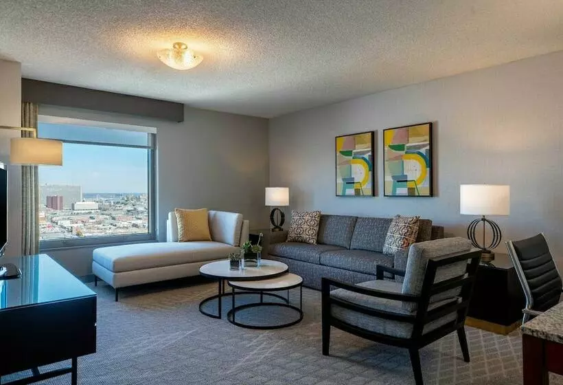 Sheraton Kansas City Hotel At Crown Center