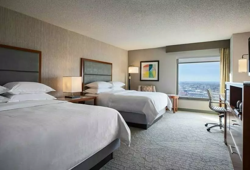 Sheraton Kansas City Hotel At Crown Center