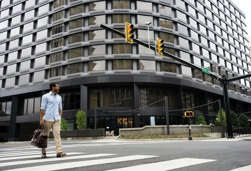 AC Hotel by Marriott Arlington National Landing