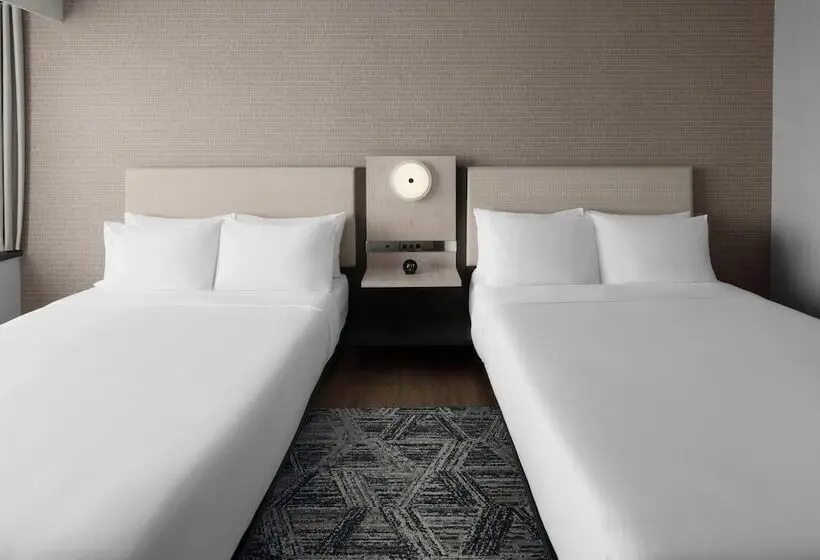 AC Hotel by Marriott Arlington National Landing