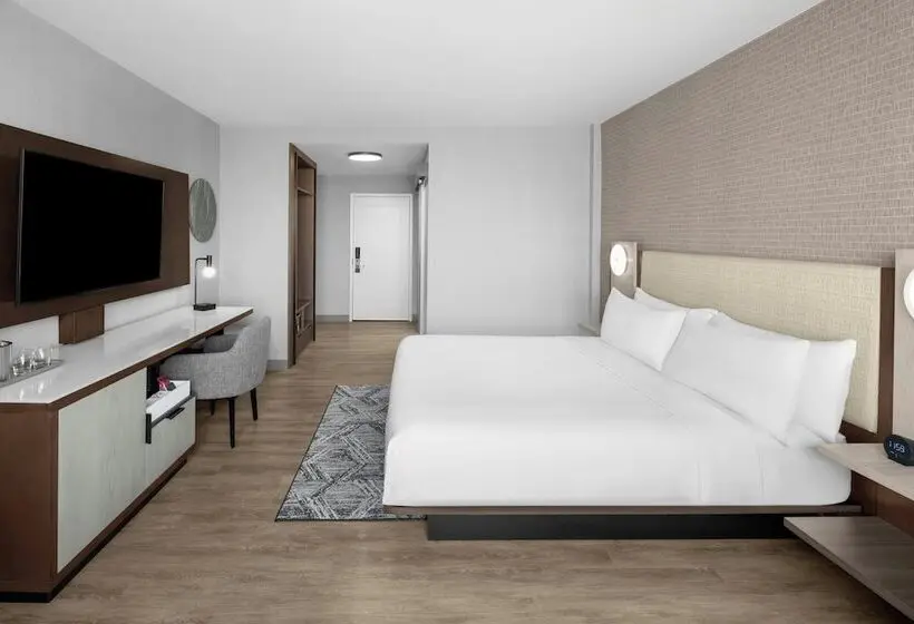 AC Hotel by Marriott Arlington National Landing