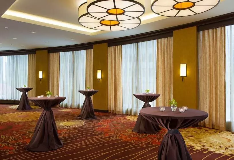 فندق Crystal City Marriott At Reagan National Airport