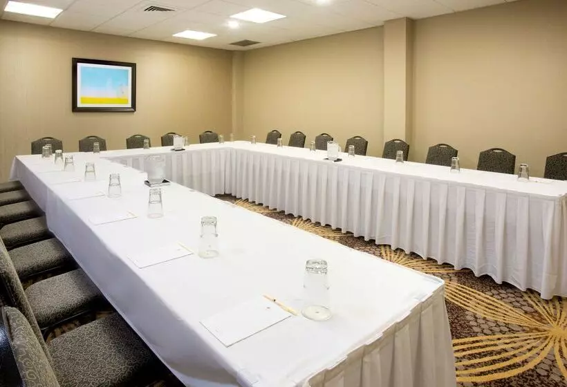 Doubletree By Hilton Hotel Lafayette