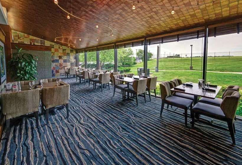 فندق Hilton Knoxville Airport