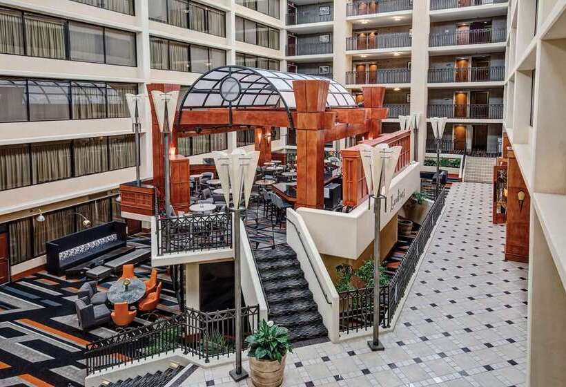 فندق Hilton Knoxville Airport