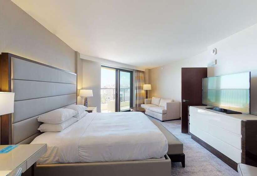 בית מלון כפרי Hilton Marco Island Beach Resort And Spa