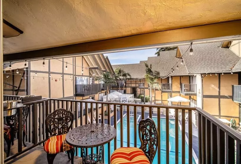 Отель Kronborg Inn