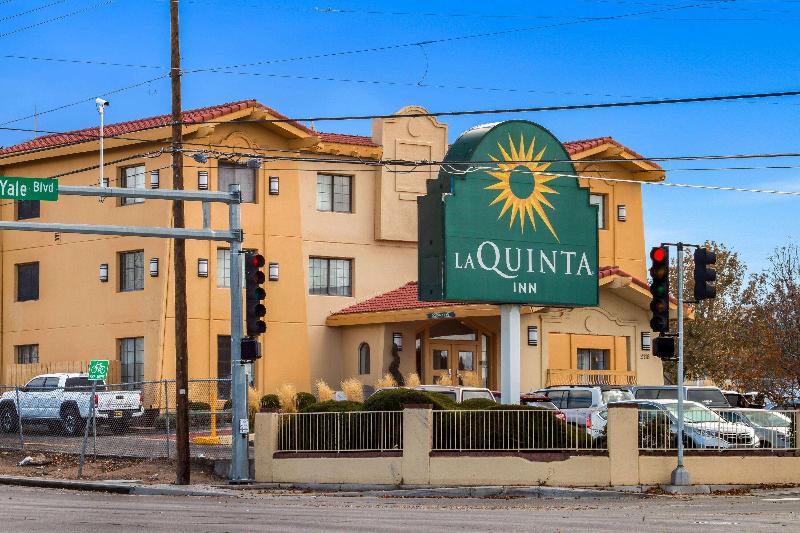 هتل La Quinta Inn By Wyndham Albuquerque Airport