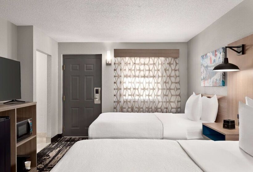 Отель La Quinta Inn By Wyndham Temple