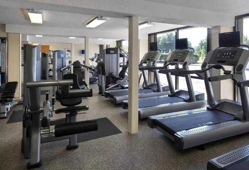 ホテル Marriott Saddle Brook