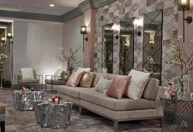 فندق Rochester Airport Marriott