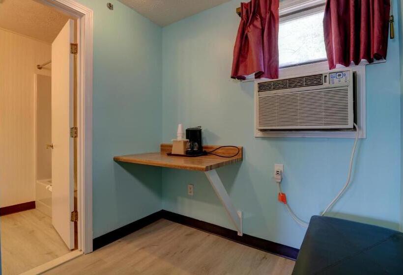 Majestic Regency Resort