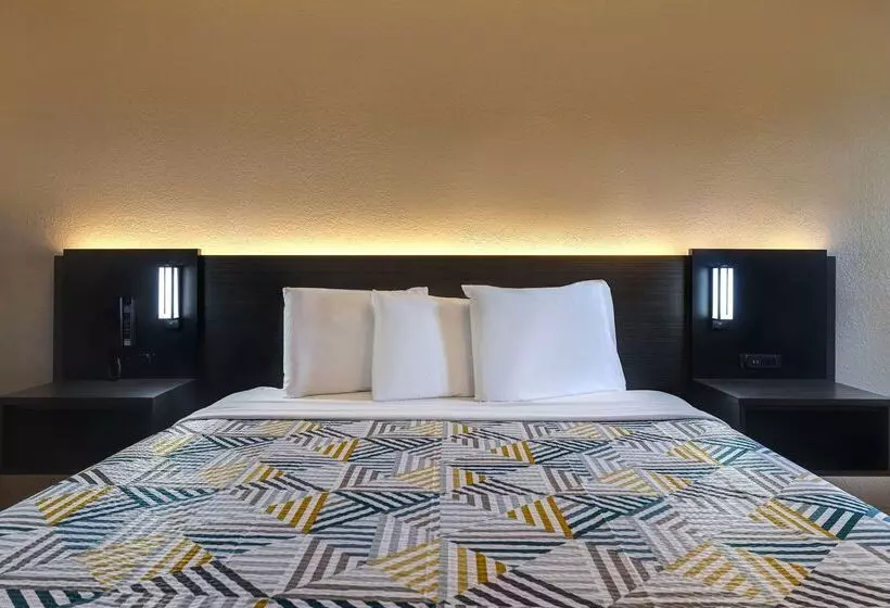 Motel 6buttonwillow, Ca Central