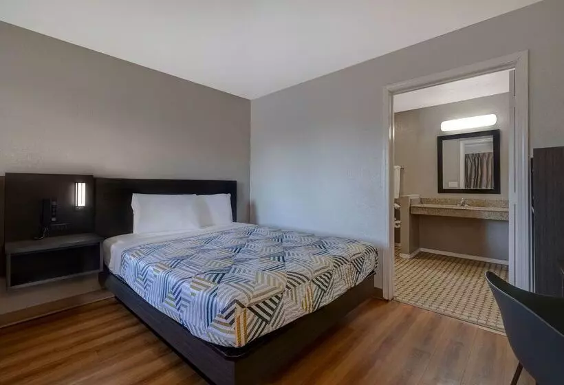 Motel 6buttonwillow, Ca Central