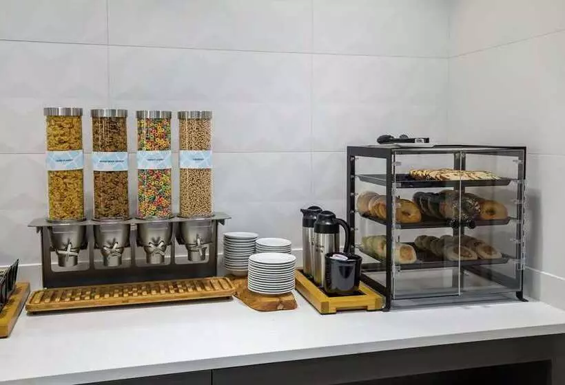 モーテル Hilton Garden Inn Knoxville Papermill Drive