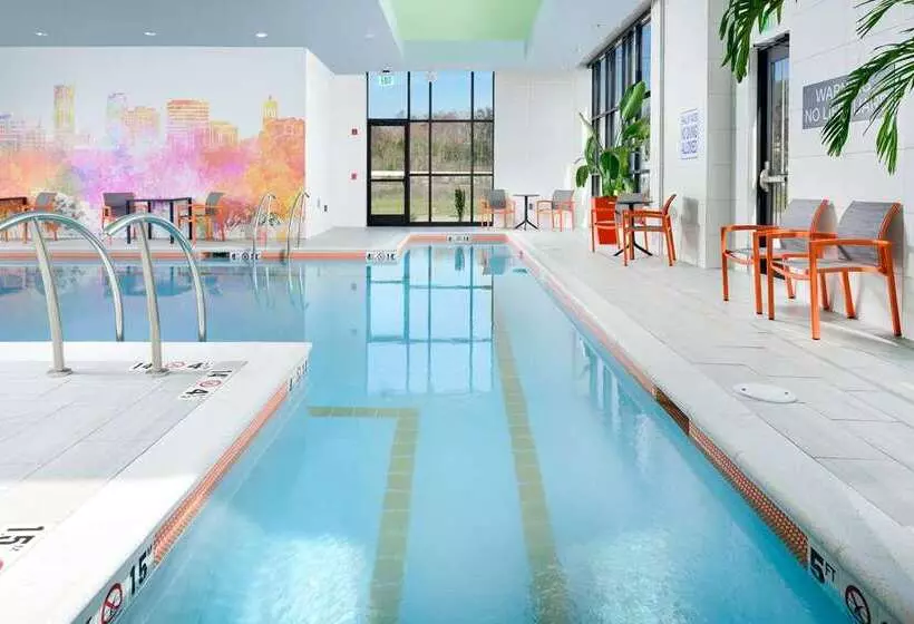 モーテル Hilton Garden Inn Knoxville Papermill Drive