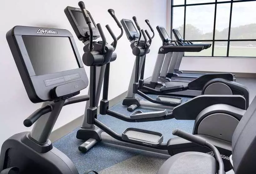 モーテル Hilton Garden Inn Knoxville Papermill Drive