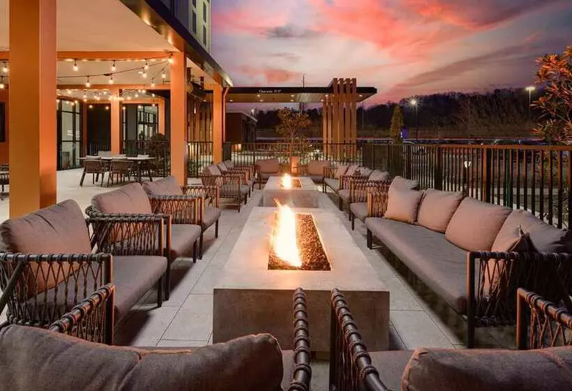 モーテル Hilton Garden Inn Knoxville Papermill Drive