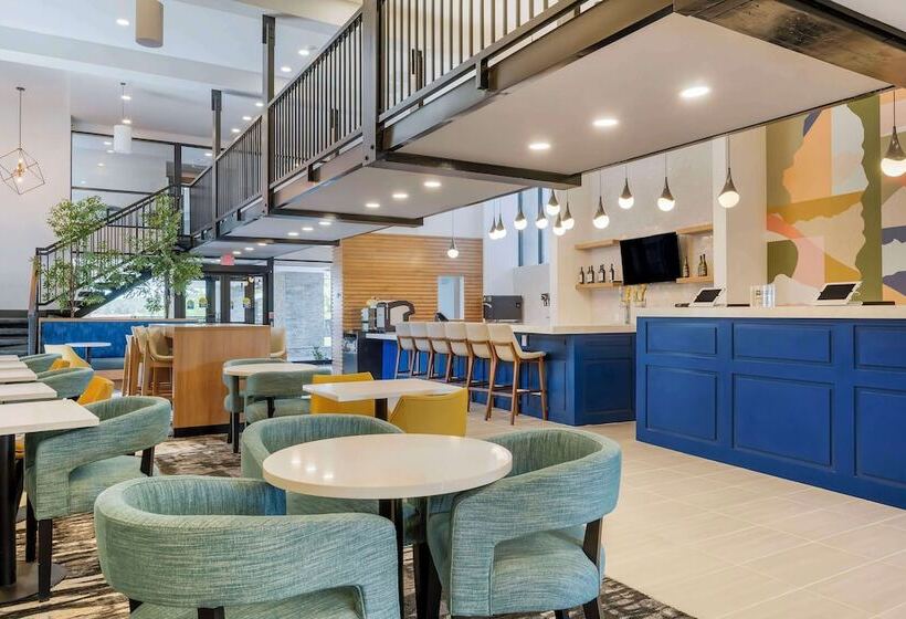 فندق Aiden By Best Western Flagstaff