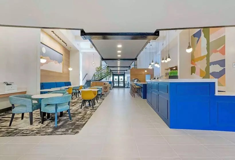 هتل Aiden By Best Western Flagstaff